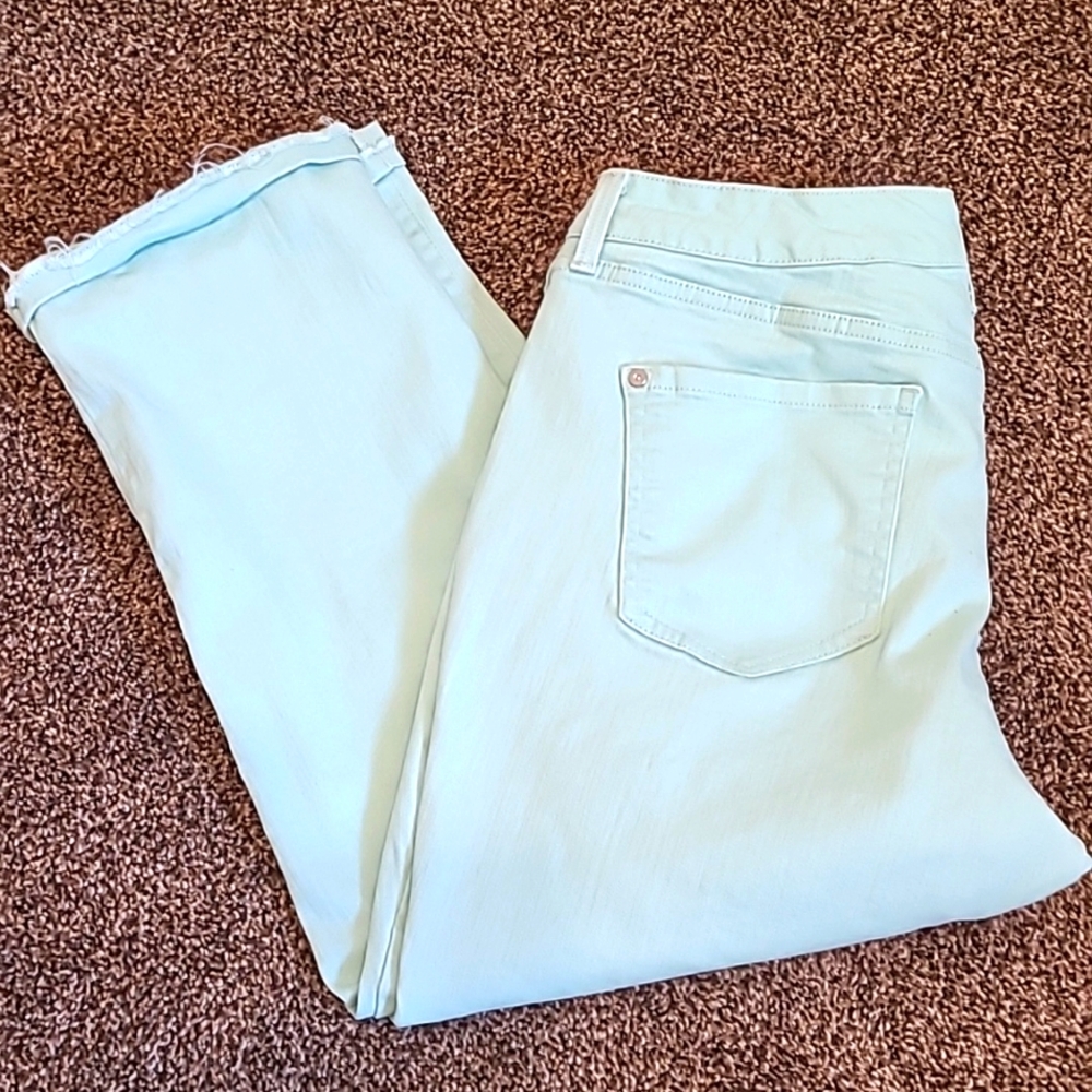 Mint Green 12 Capri Crop Pant Bottoms